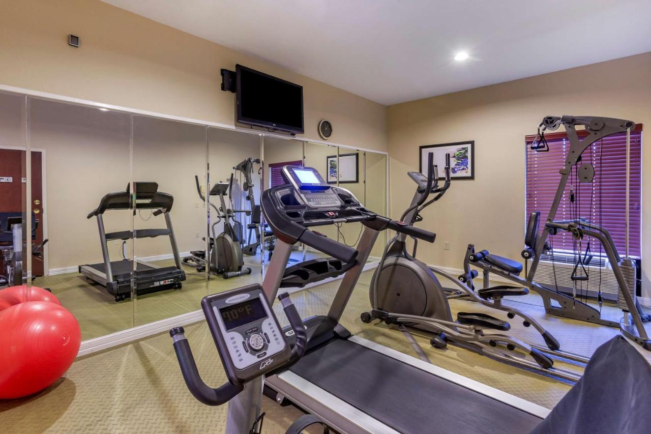 Best Western Plus Springfield Airport Inn מראה חיצוני תמונה