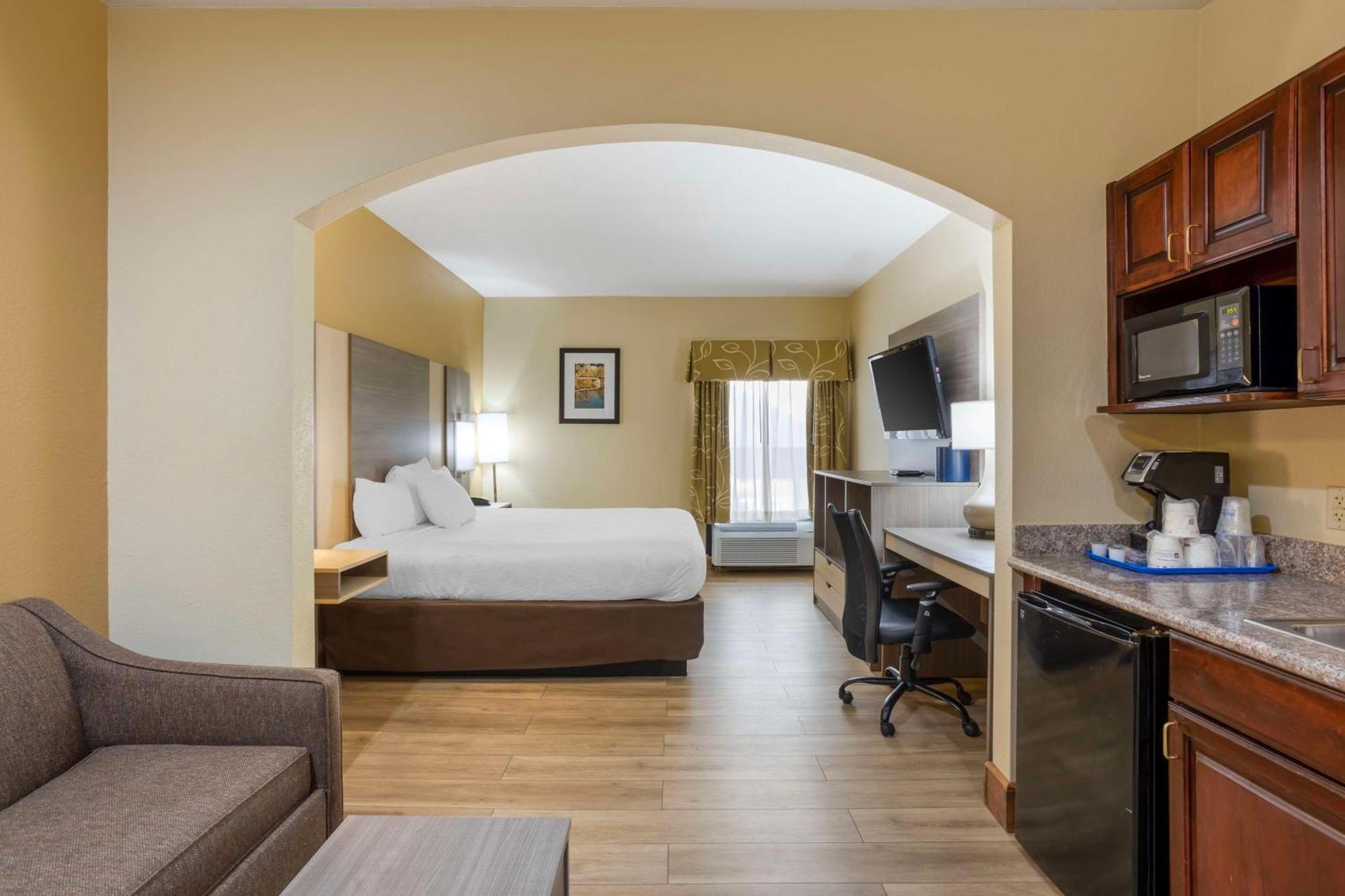Best Western Plus Springfield Airport Inn מראה חיצוני תמונה