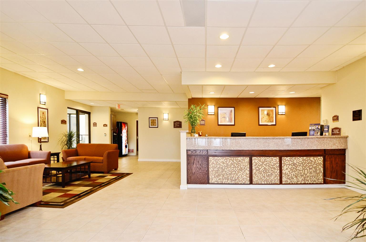 Best Western Plus Springfield Airport Inn מראה פנימי תמונה