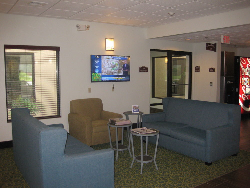 Best Western Plus Springfield Airport Inn מראה חיצוני תמונה